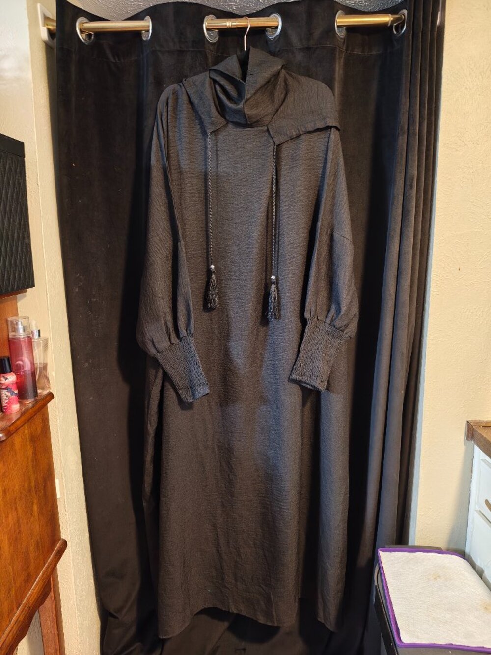 Black Arabian Dress nwot - Size XL